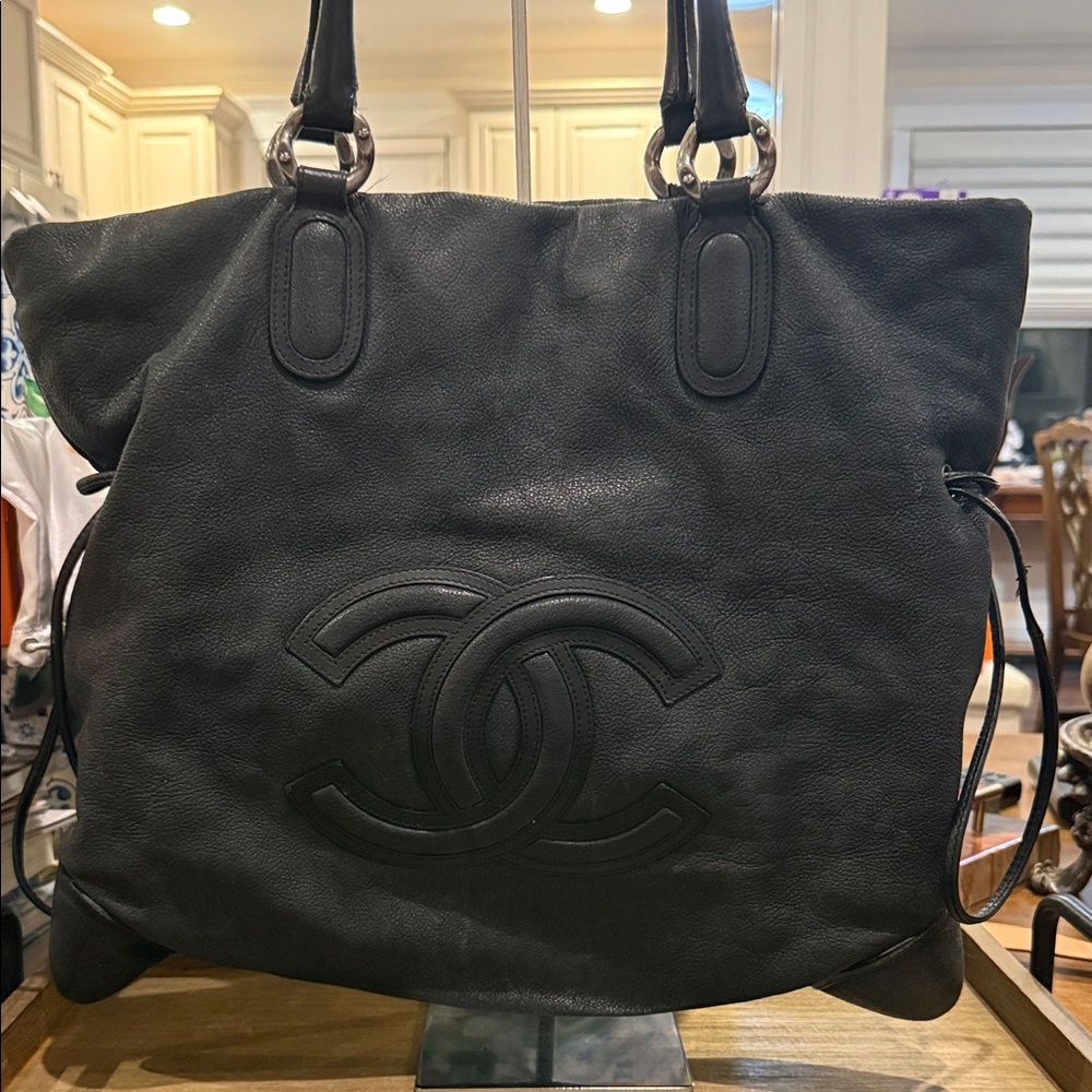CHANEL Black Leather Tote with Iconic Logo